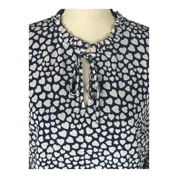 J.CREW Womens Size M White Navy Blue Pintuck Heart Print Popover Blouse Top - Picture 2 of 15